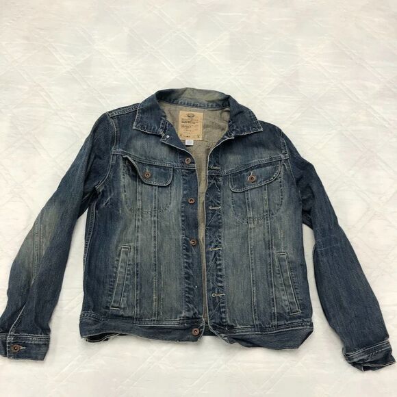 Old Navy well worn women's jean jacket‎ medium - Picture 1 of 4